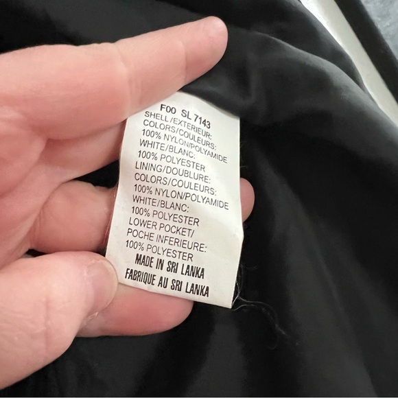 Columbia Black Nylon Coat Jacket with Zip Pockets Size Medium - Picture 7 of 8